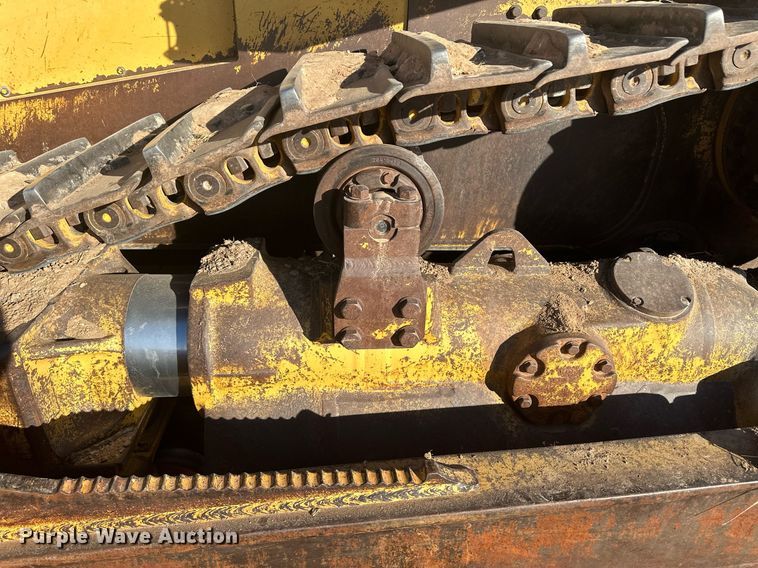 image for item EK9805 2000 Caterpillar D8R  dozer