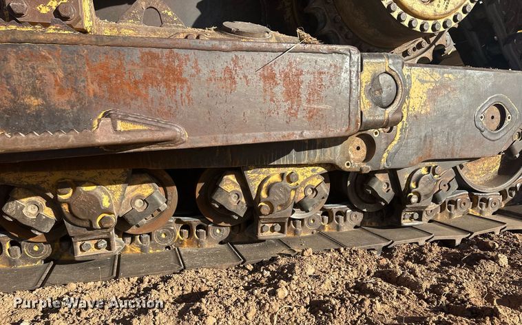 image for item EK9805 2000 Caterpillar D8R  dozer