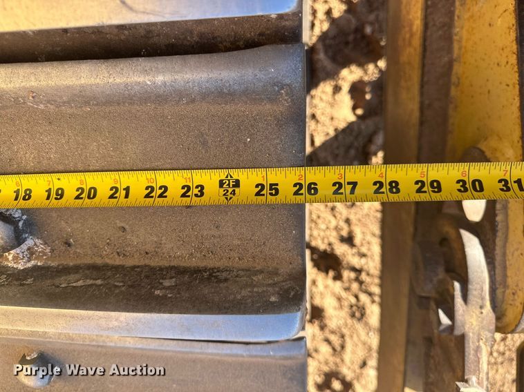 image for item EK9805 2000 Caterpillar D8R  dozer