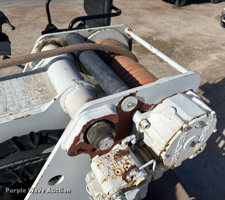 image for item EK9806 2007 Ford F750 Super Duty  digger derrick truck