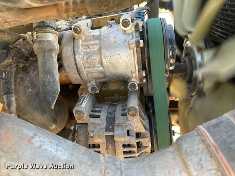 image for item EK9806 2007 Ford F750 Super Duty  digger derrick truck