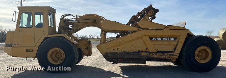 image for item EK9810 1990 John Deere 862B  elevating scraper