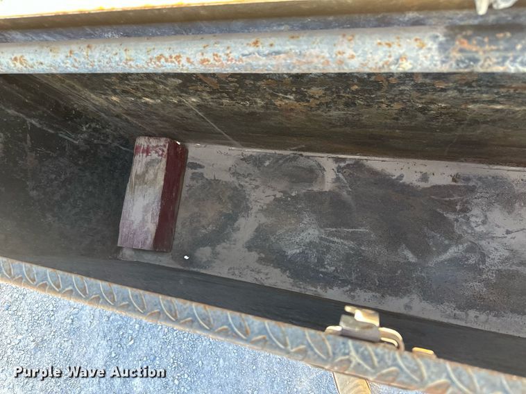 image for item EK9811 2014 Maxey  equipment trailer