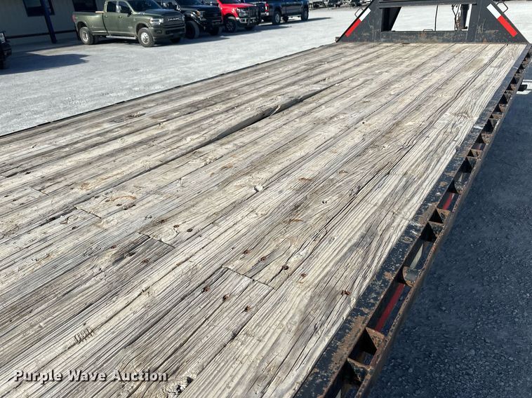 image for item EK9811 2014 Maxey  equipment trailer