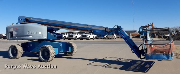 image for item GG9949 2005 Genie S-65  boom lift