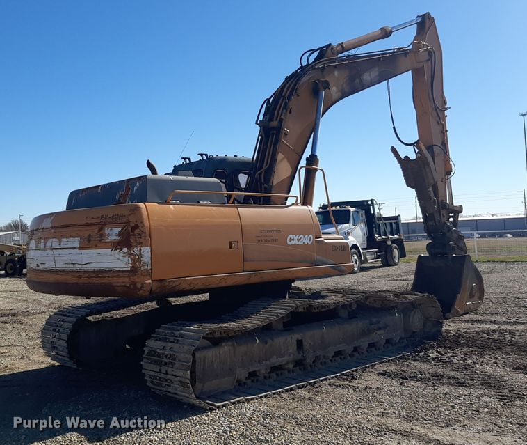 image for item GG9950 2005 Case CX240  excavator