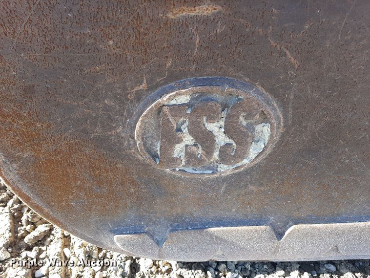 image for item GG9950 2005 Case CX240  excavator