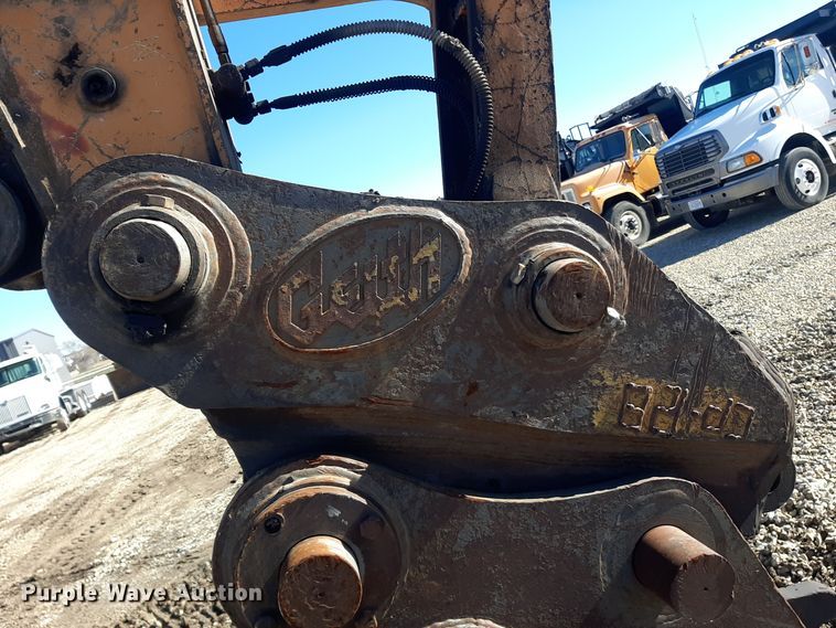 image for item GG9950 2005 Case CX240  excavator