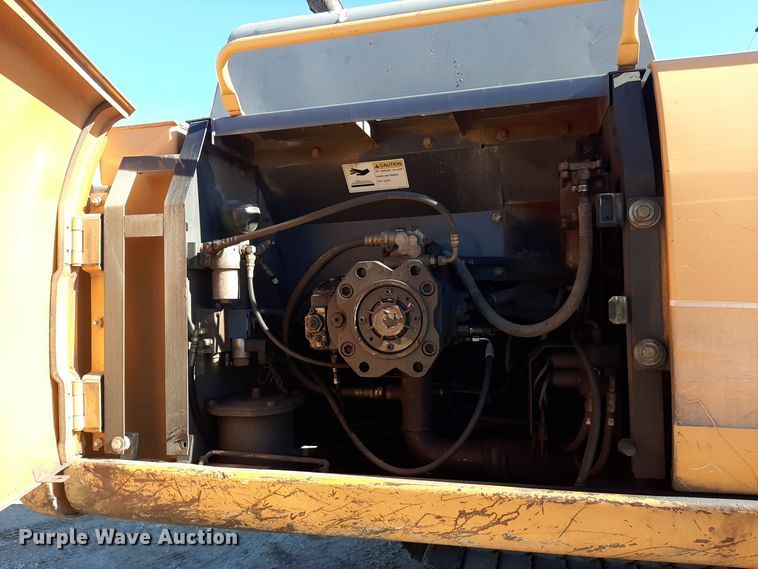 image for item GG9950 2005 Case CX240  excavator