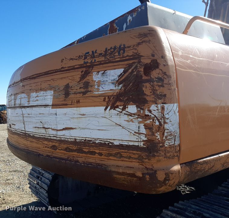 image for item GG9950 2005 Case CX240  excavator