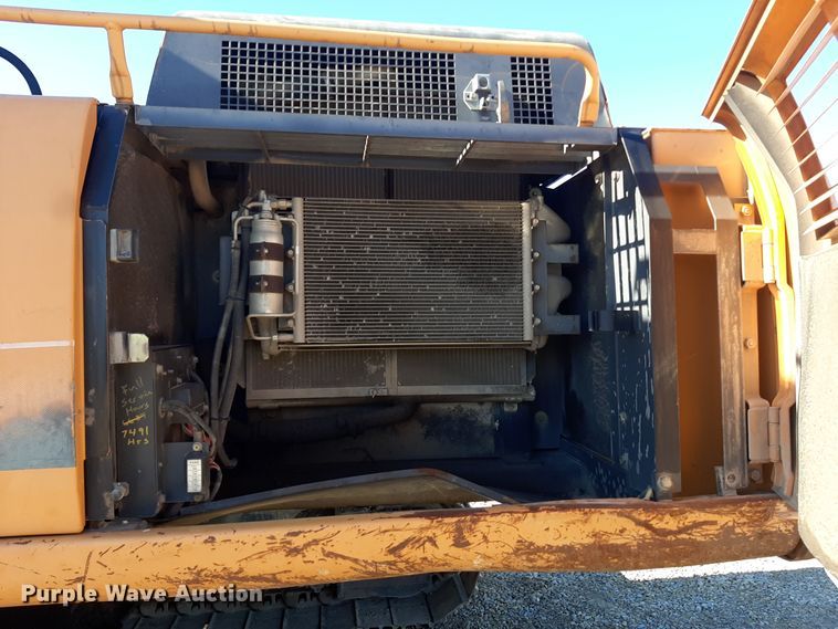 image for item GG9950 2005 Case CX240  excavator