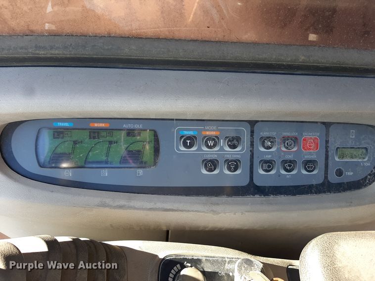 image for item GG9950 2005 Case CX240  excavator