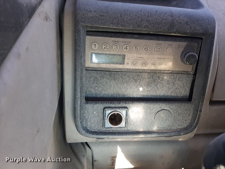 image for item GG9950 2005 Case CX240  excavator