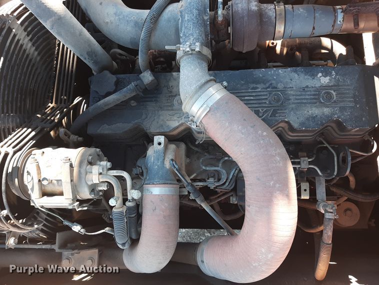 image for item GG9950 2005 Case CX240  excavator