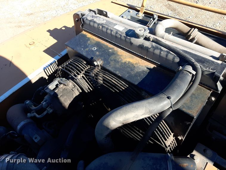 image for item GG9950 2005 Case CX240  excavator