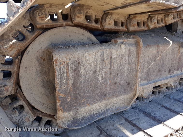 image for item GG9950 2005 Case CX240  excavator