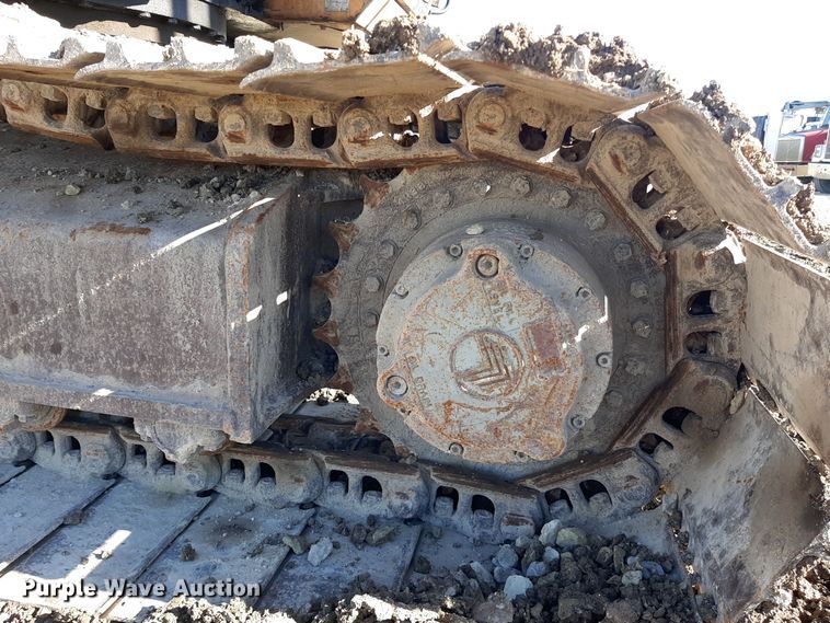 image for item GG9950 2005 Case CX240  excavator