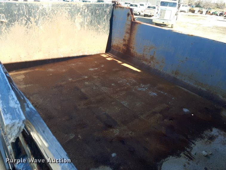 image for item GG9951 2008 Sterling A-Line  dump truck