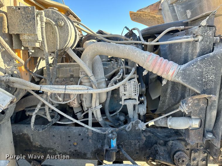 image for item GG9952 2002 International 2554  dump truck