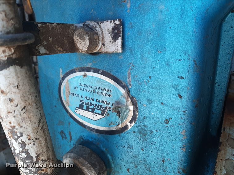 image for item GG9955 2001 Sterling  vacuum truck