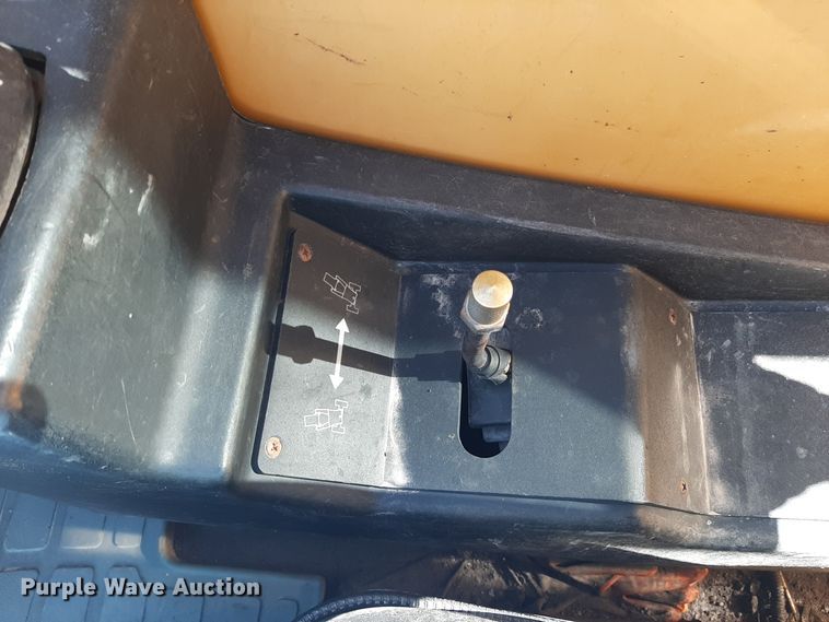 image for item GG9956 2007 Caterpillar TL642  telehandler