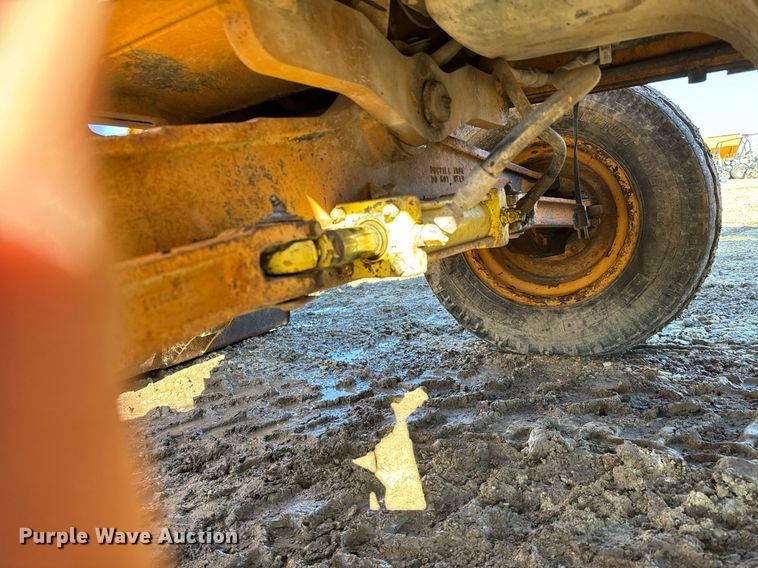 image for item GG9958 1998 Case 580 Super L Series 2  backhoe