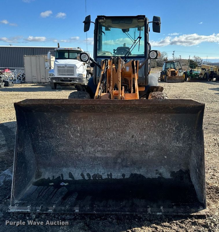 image for item GG9959 2016 Case 321F  wheel loader