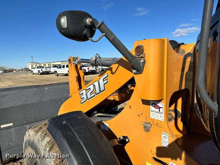 image for item GG9959 2016 Case 321F  wheel loader