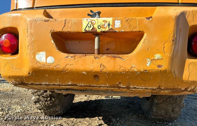 image for item GG9959 2016 Case 321F  wheel loader