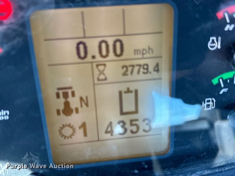 image for item GG9959 2016 Case 321F  wheel loader