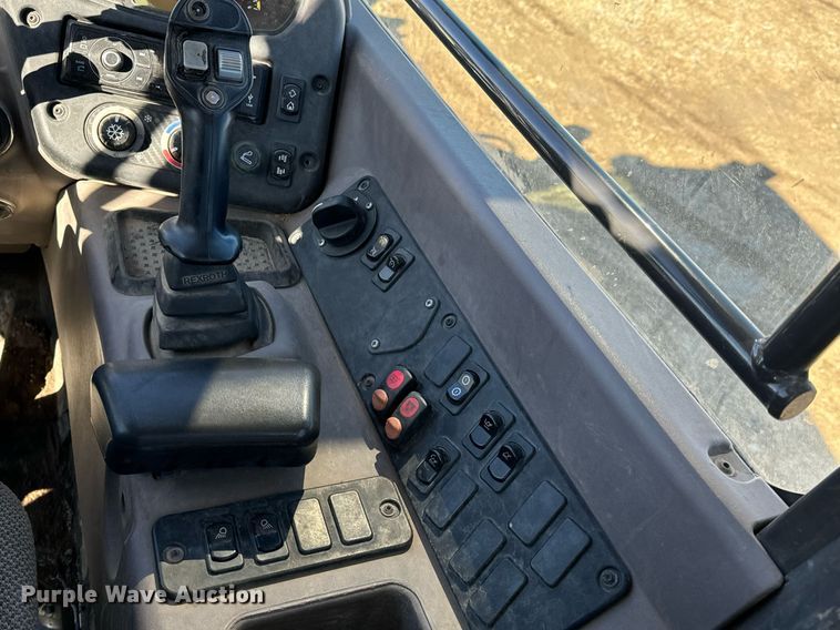 image for item GG9959 2016 Case 321F  wheel loader