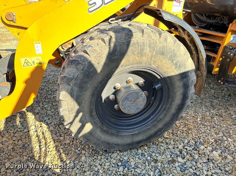 image for item GG9959 2016 Case 321F  wheel loader