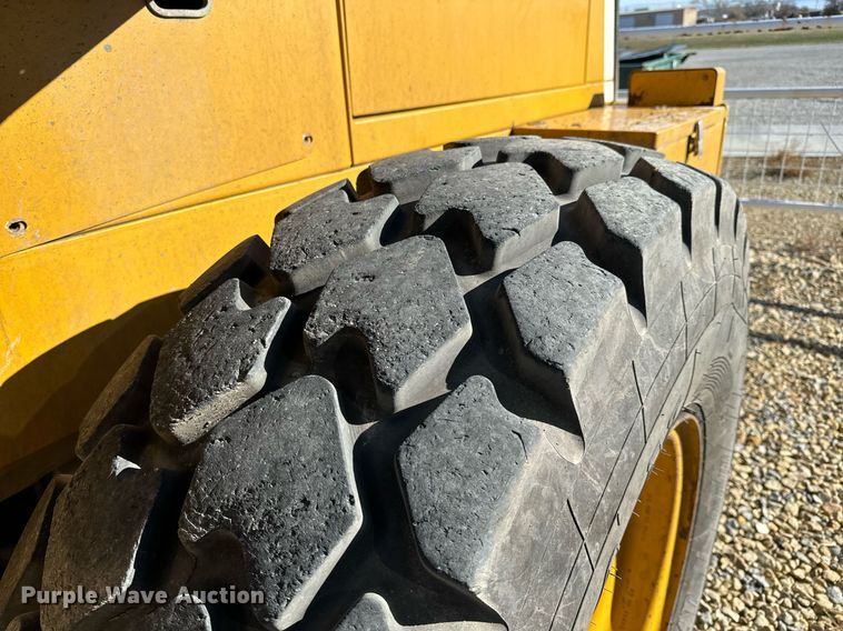 image for item GG9960 2006 Kawasaki 65Z V  wheel loader