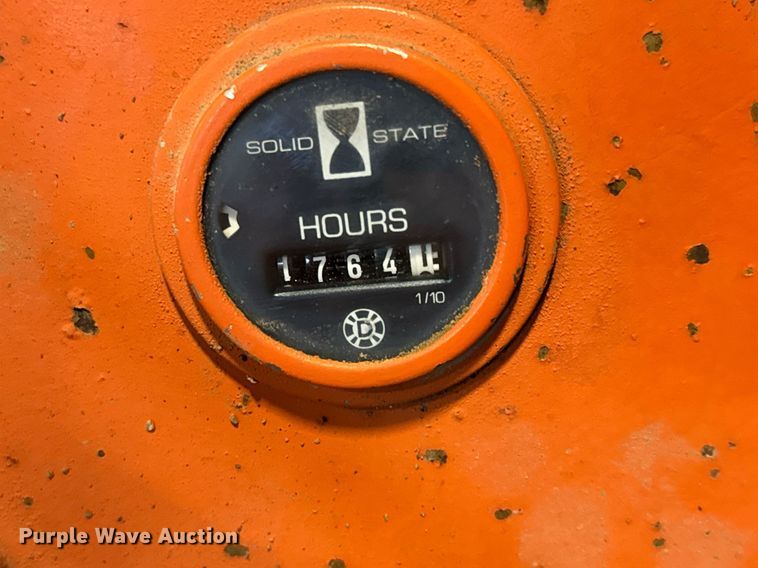 image for item GG9982 Lay-mor  broom