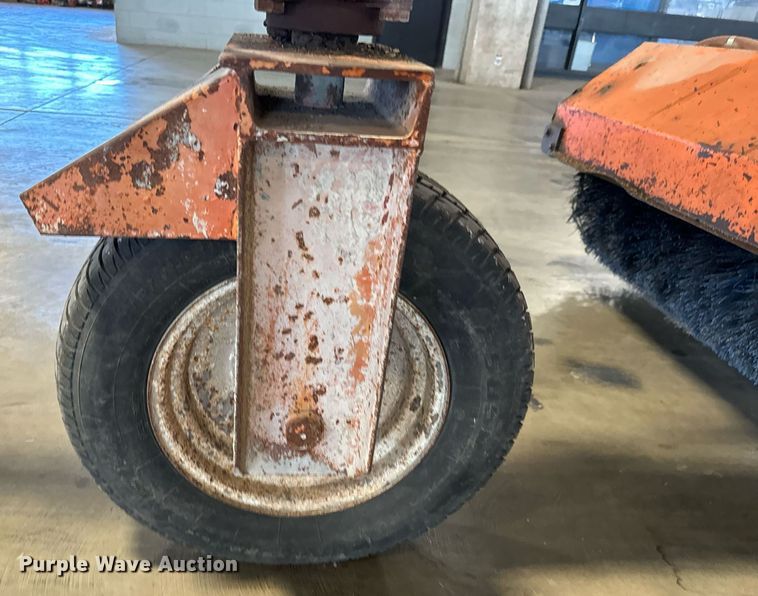 image for item GG9982 Lay-mor  broom