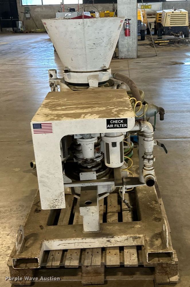 image for item GG9984 Blastcrete AA 020  gunite machine