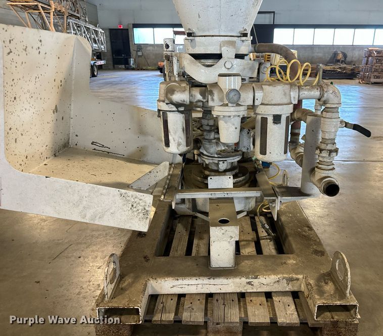 image for item GG9984 Blastcrete AA 020  gunite machine