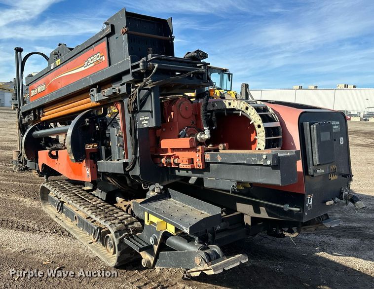 image for item GG9993 2011 Ditch Witch JT3020 Mach 1  directional boring unit