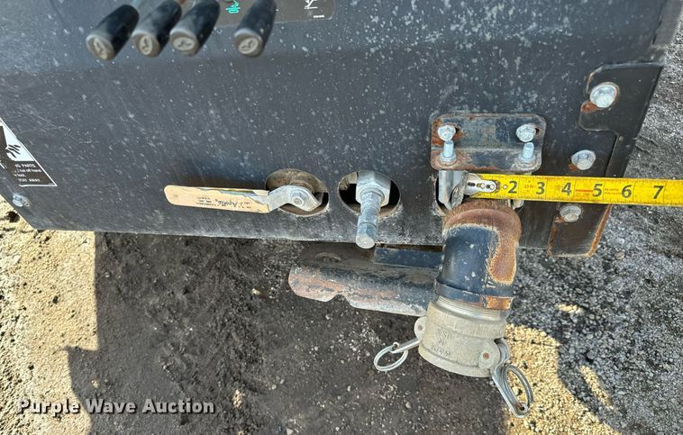 image for item GG9993 2011 Ditch Witch JT3020 Mach 1  directional boring unit