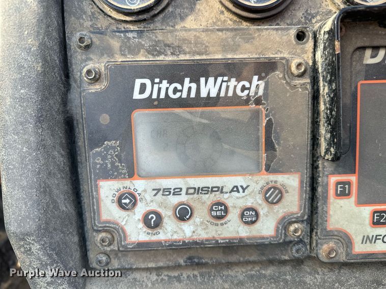 image for item GG9993 2011 Ditch Witch JT3020 Mach 1  directional boring unit