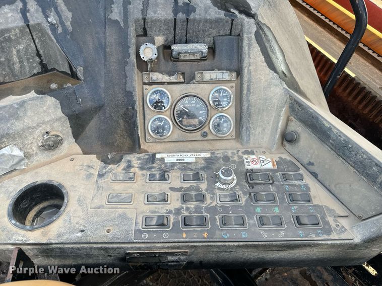 image for item GG9993 2011 Ditch Witch JT3020 Mach 1  directional boring unit