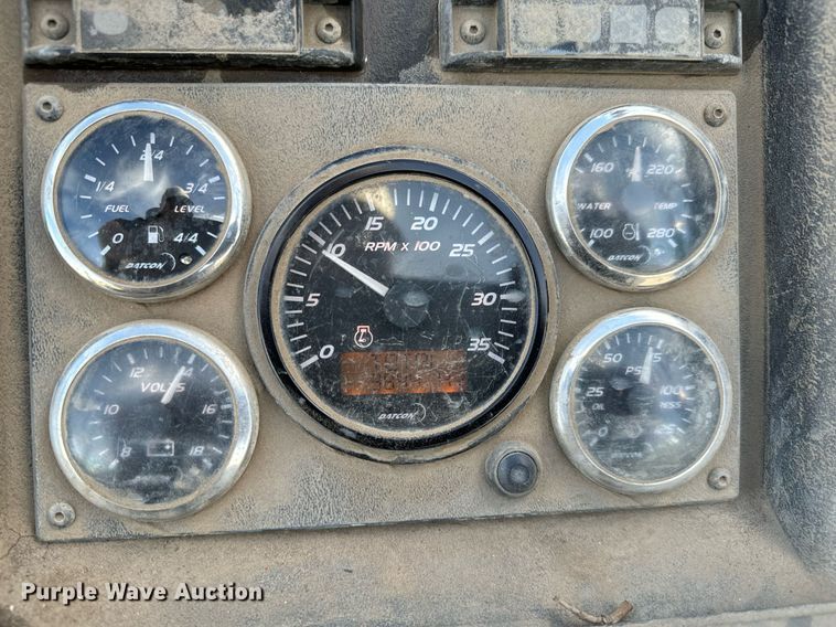 image for item GG9993 2011 Ditch Witch JT3020 Mach 1  directional boring unit