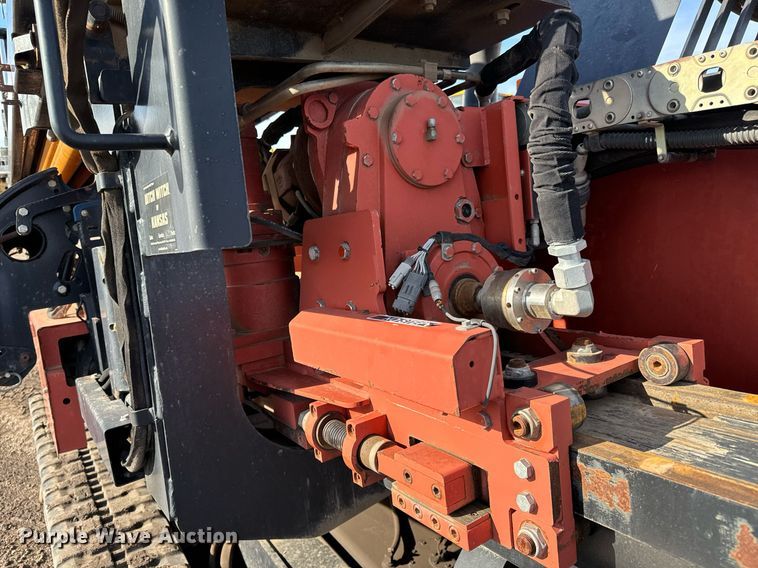 image for item GG9993 2011 Ditch Witch JT3020 Mach 1  directional boring unit
