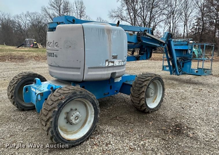 image for item JD9054 2005 Genie Z-45/25  boom lift