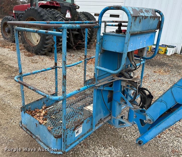 image for item JD9054 2005 Genie Z-45/25  boom lift