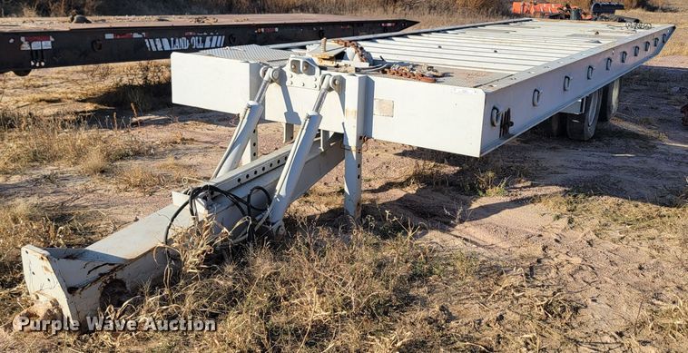 image for item JG9641 1994 Landoll  tilt deck equipment trailer