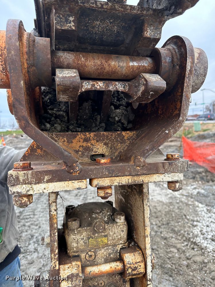 image for item JR9830 Kent  breaker