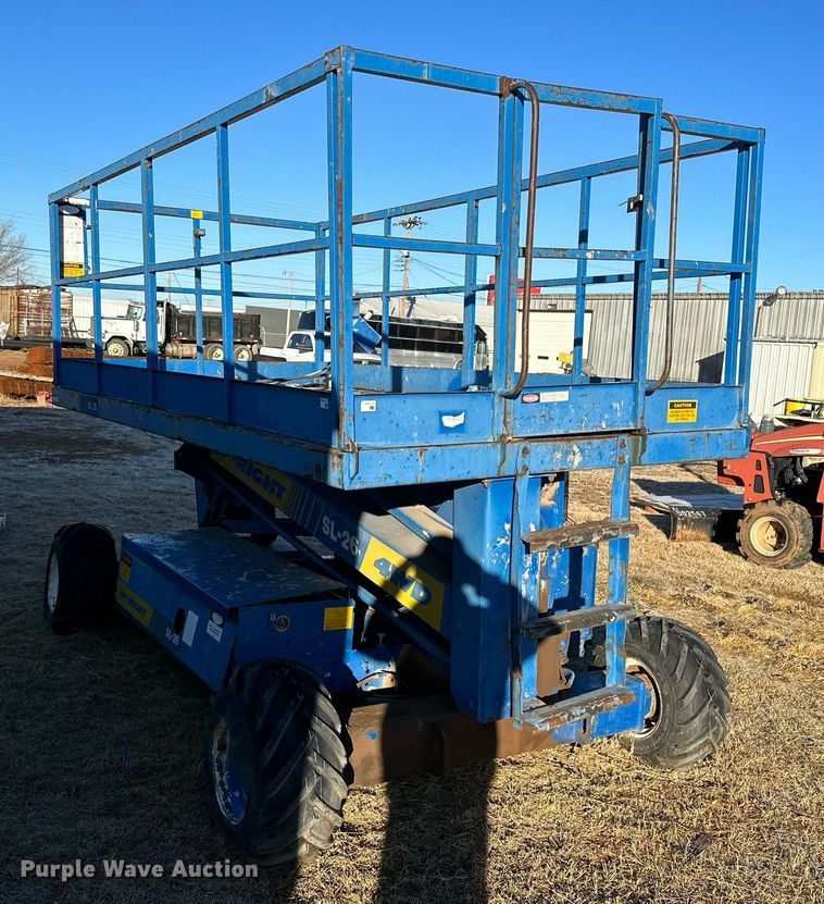 image for item JT9205 Up Right SL26  scissor lift