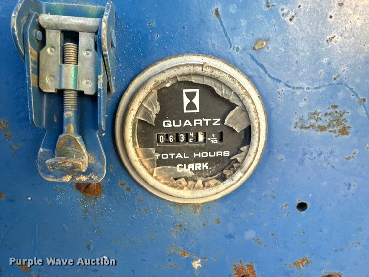 image for item JT9205 Up Right SL26  scissor lift