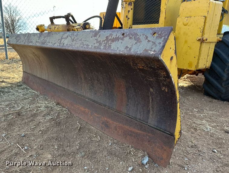 image for item JT9211 1986 Vermeer M455  trencher